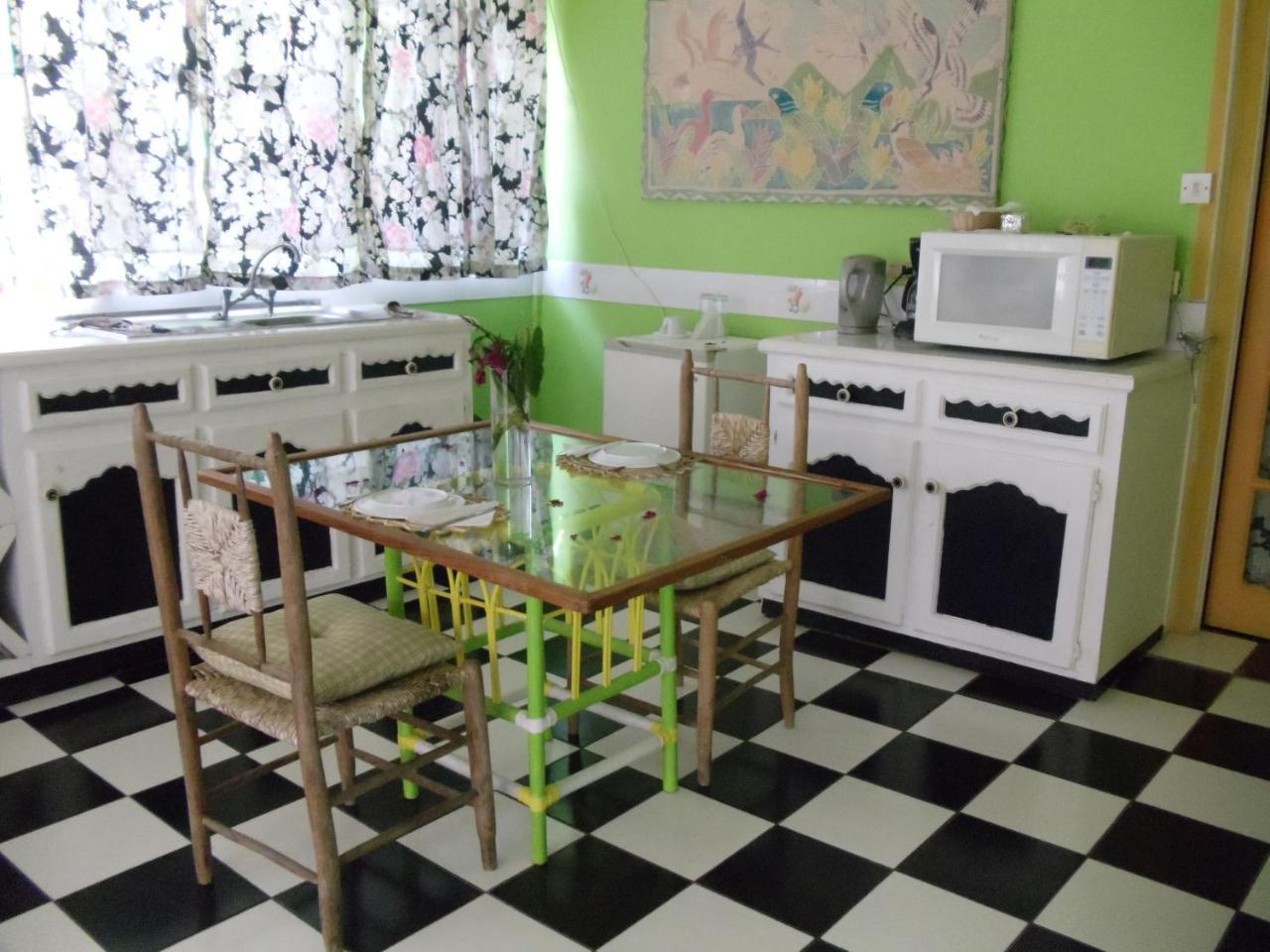 Villa Des Pitons ซูฟริแยร์ ภายนอก รูปภาพ